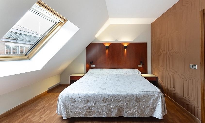 Double rooms for single use