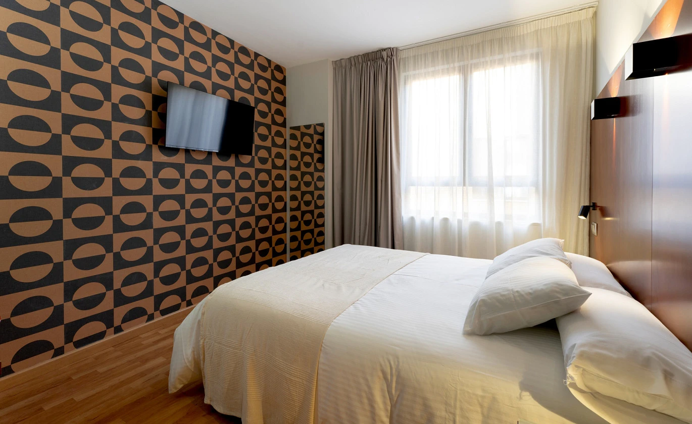 En el Hotel Doña Urraca queremos que descubras cada rincón de nuestras instalaciones a través de imágenes.